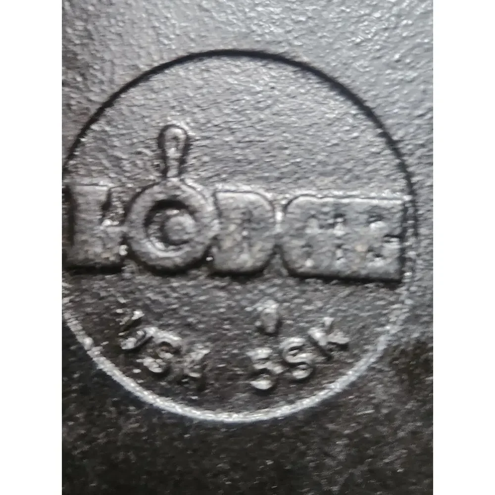 Vintage Lodge Cast Iron Skillet 3-Notch Star Logo USA Seasoned